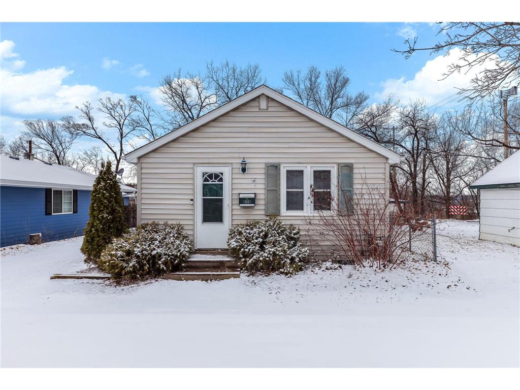 104 W Warburton Street South Saint Paul MN 55075 7035985 image1