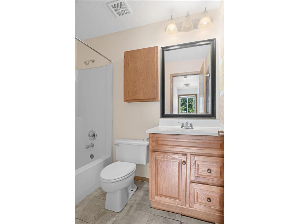 1040 13th Avenue SE Minneapolis MN 55414 6722031 image8