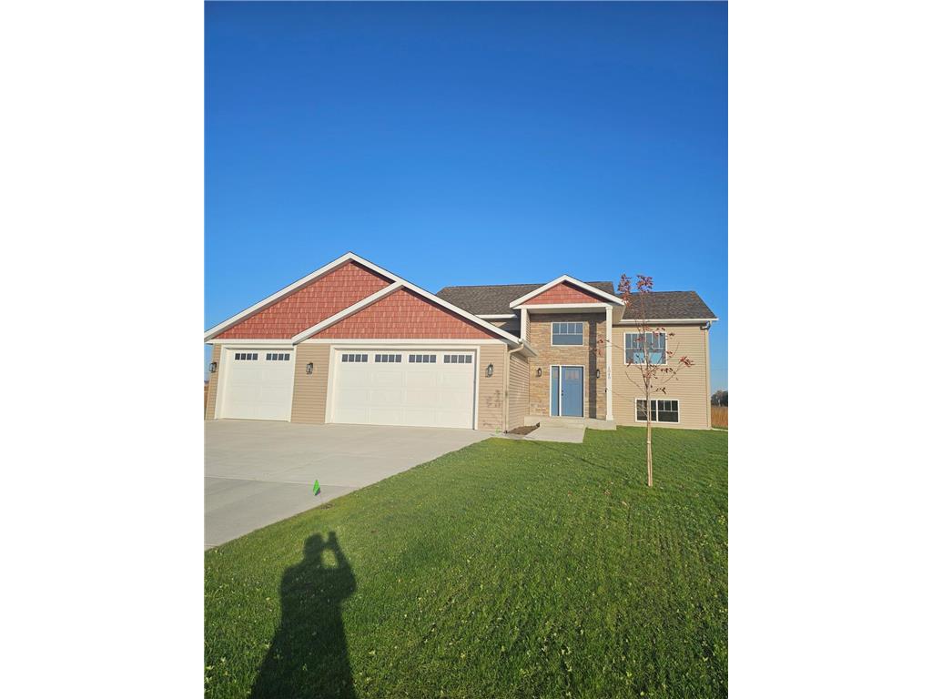 1040 26th Street Loop Sartell MN 56377 6592661 image1