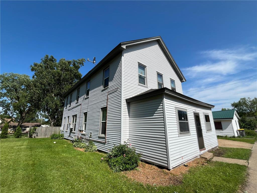 1040 7th Avenue Baldwin WI 54002 7049318 image1