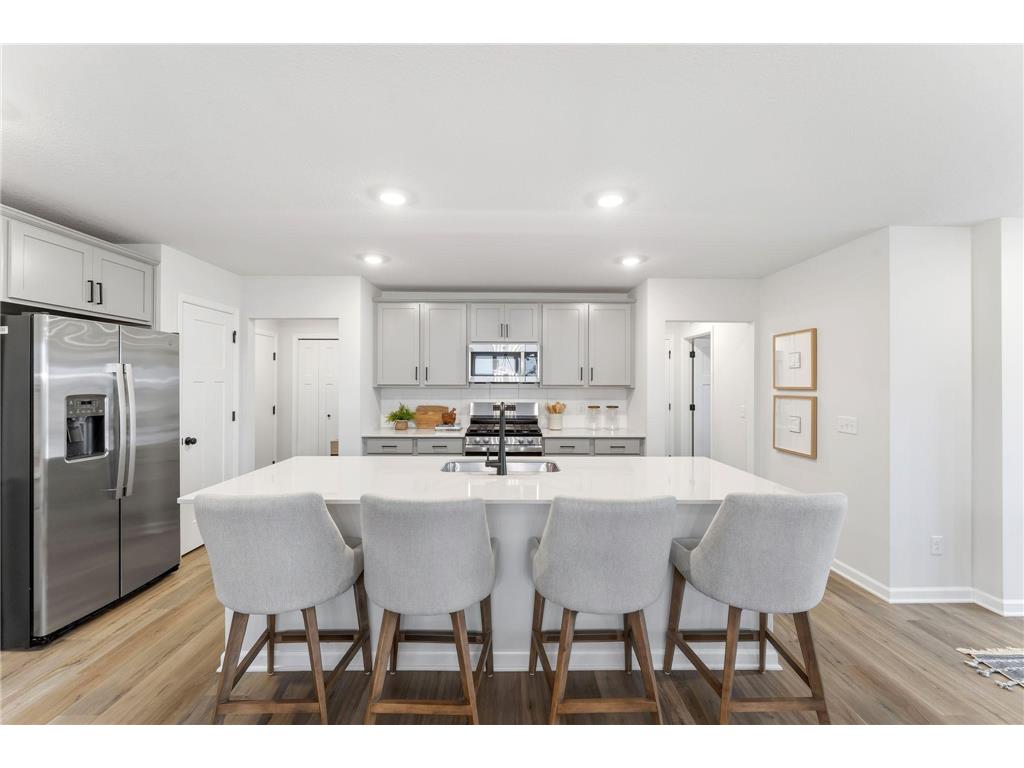 1040 Adamstown Drive Rosemount MN 55068 7056794 image1