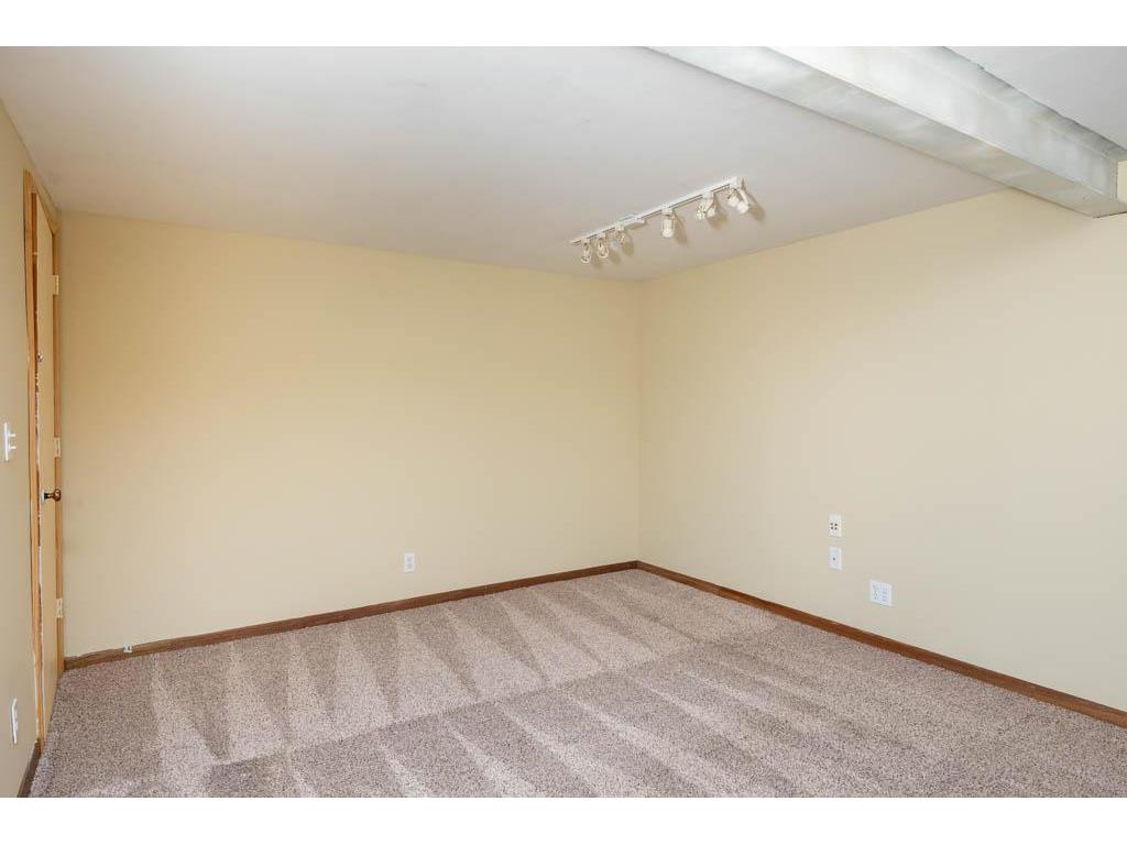 1040 Lincoln Terrace Columbia Heights MN 55421 7033742 image17