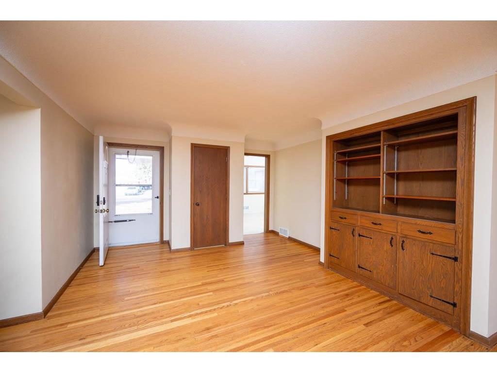 1040 Lincoln Terrace Columbia Heights MN 55421 7033742 image2