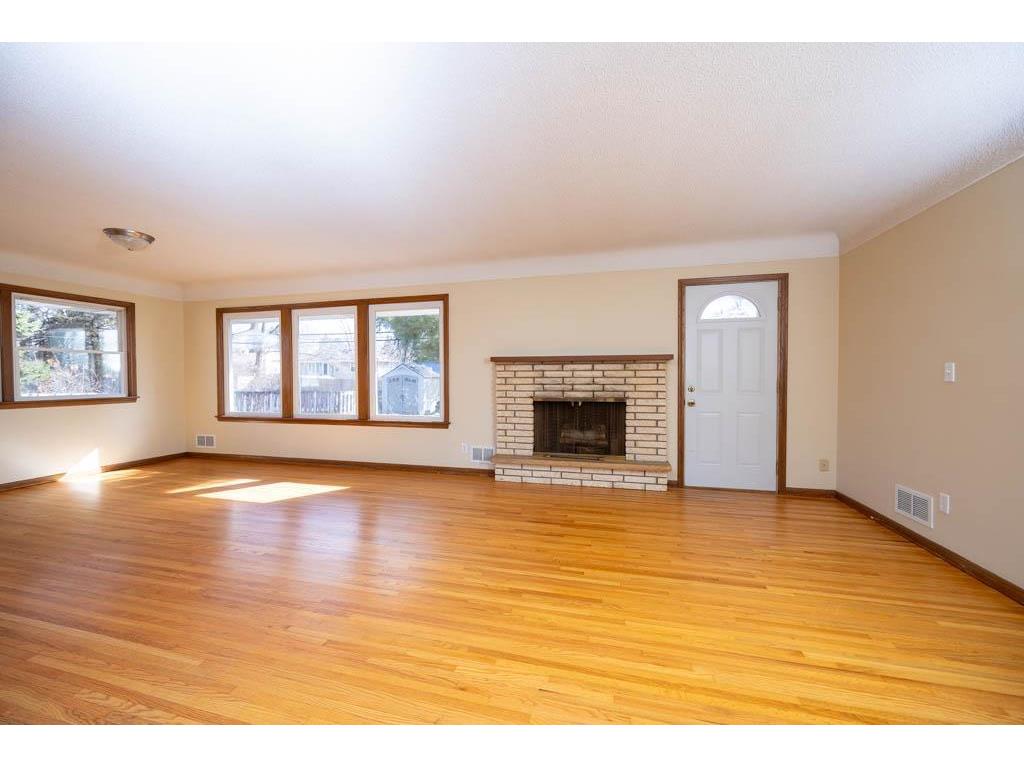 1040 Lincoln Terrace Columbia Heights MN 55421 7033742 image4