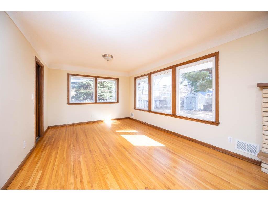 1040 Lincoln Terrace Columbia Heights MN 55421 7033742 image5