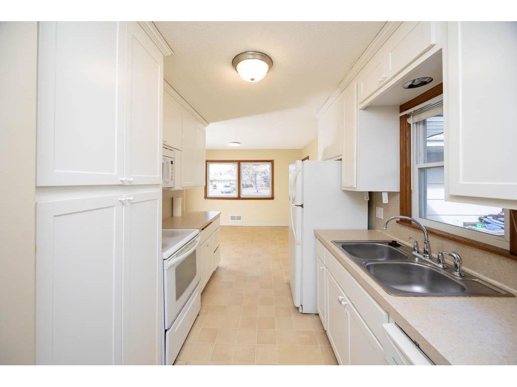 1040 Lincoln Terrace Columbia Heights MN 55421 7033742 image7