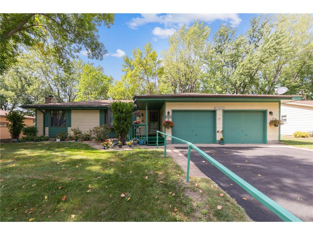 1040 Pierce Street S Shakopee MN 55379 6455133 image1