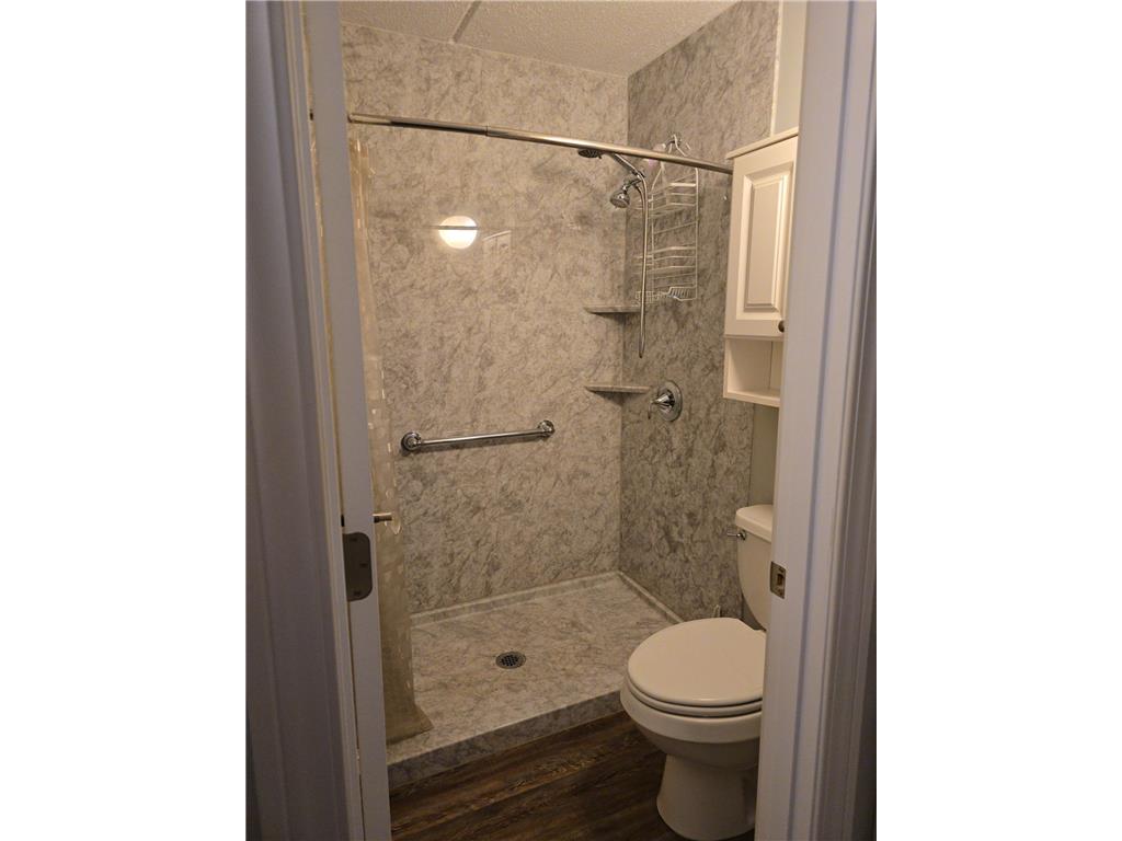 10401 Cedar Lake Road #201 Minnetonka MN 55305 6771488 image19