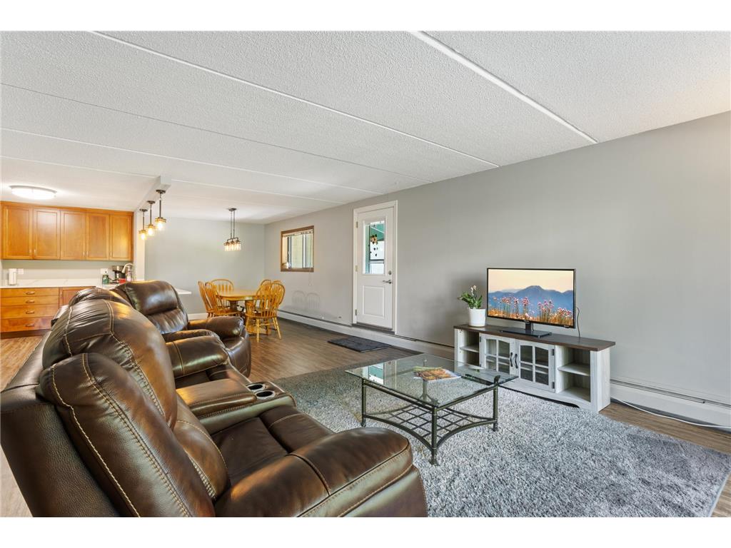 10401 Cedar Lake Road #201 Minnetonka MN 55305 6771488 image2