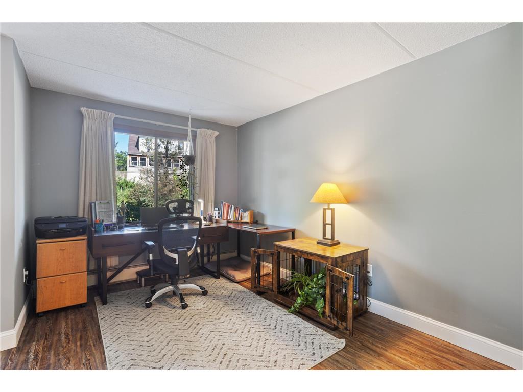 10401 Cedar Lake Road #201 Minnetonka MN 55305 6771488 image24