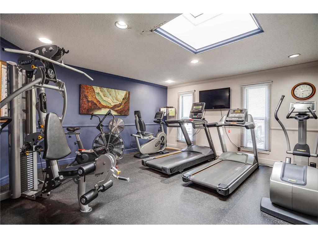 10401 Cedar Lake Road #215 Minnetonka MN 55305 6815885 image10