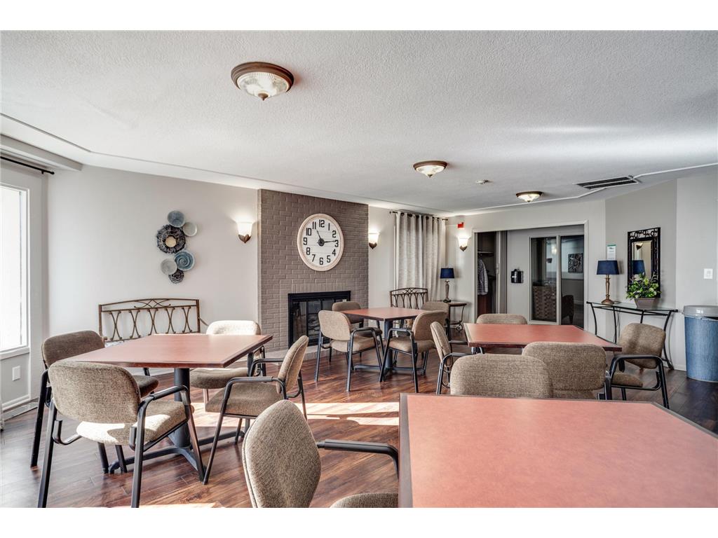 10401 Cedar Lake Road #215 Minnetonka MN 55305 6815885 image12