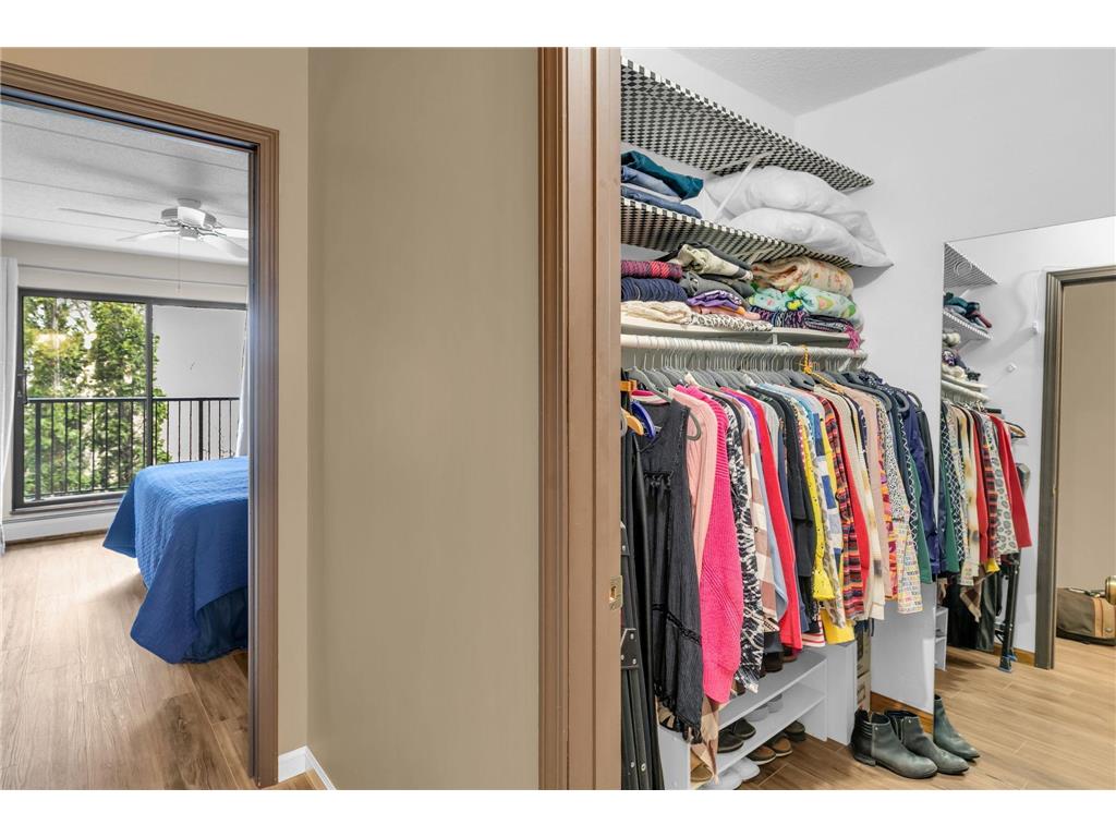 10401 Cedar Lake Road #405 Minnetonka MN 55305 7050389 image15