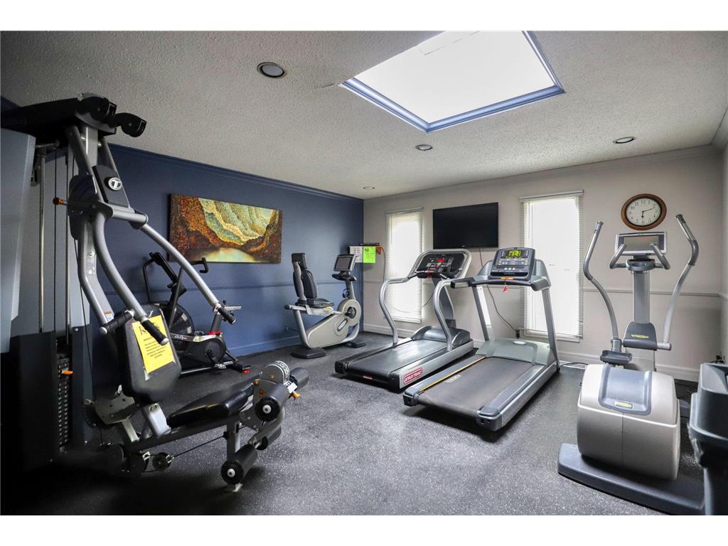 10401 Cedar Lake Road #405 Minnetonka MN 55305 7050389 image18