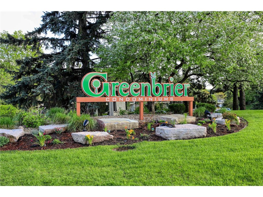 10401 Cedar Lake Road #405 Minnetonka MN 55305 7050389 image2