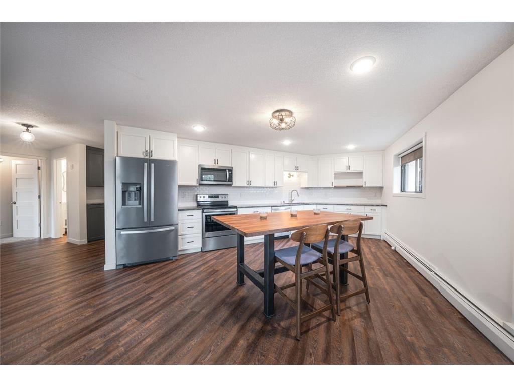 10401 Cedar Lake Road #420 Minnetonka MN 55305 6425066 image1