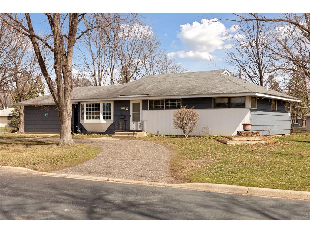 10401 York Avenue S Bloomington MN 55431 6515210 image1