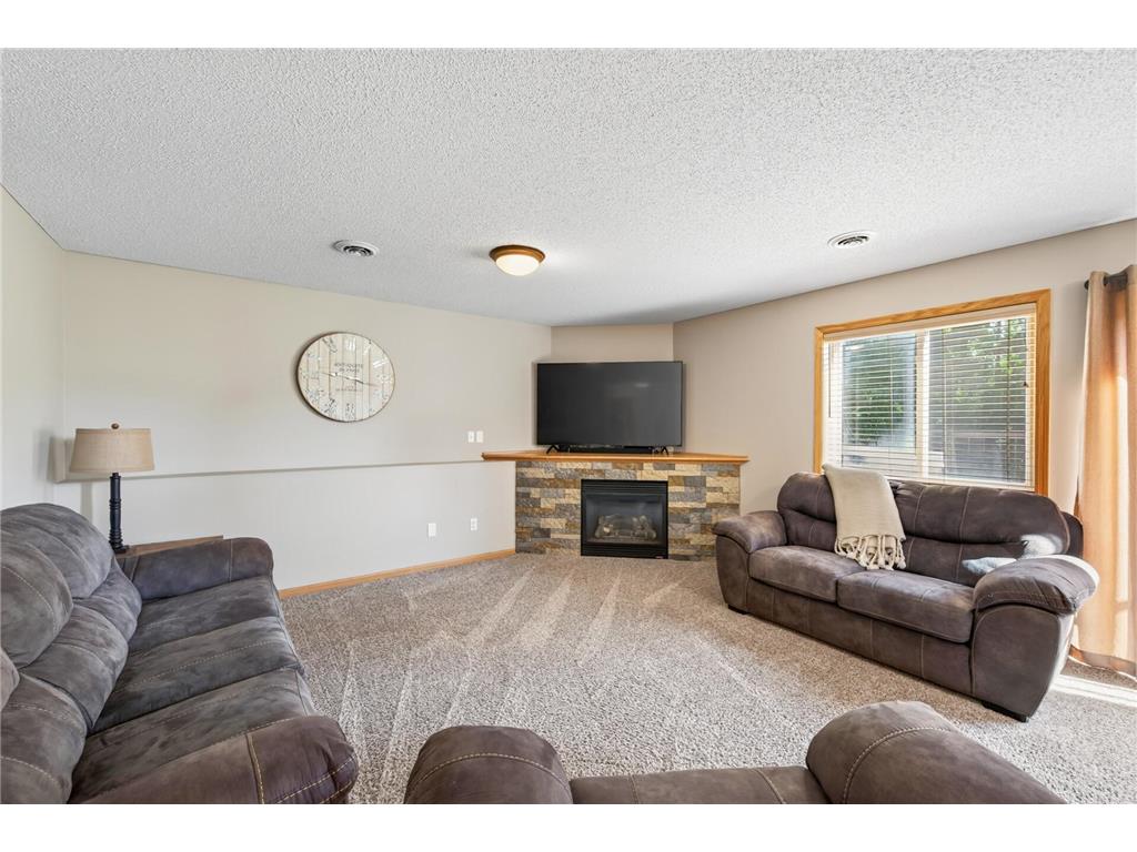 10402 34th Street NE Saint Michael MN 55376 7109477 image10