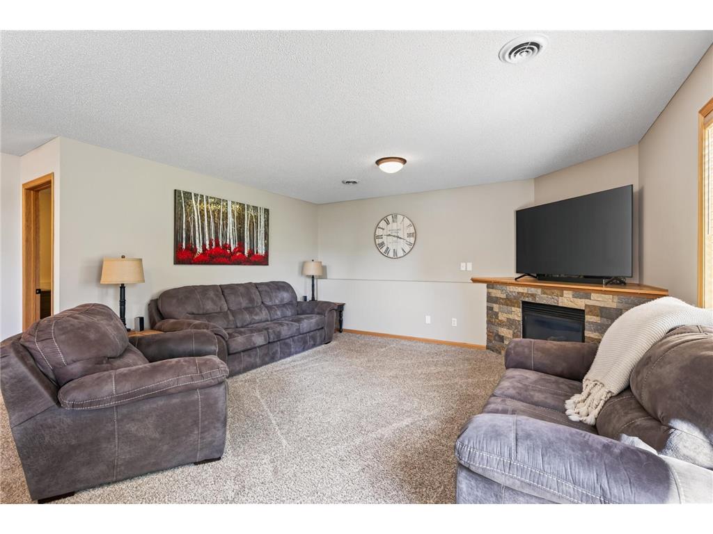 10402 34th Street NE Saint Michael MN 55376 7109477 image40