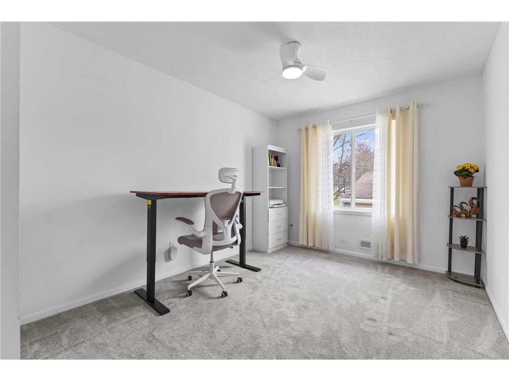 10402 Yorktown Lane N Maple Grove MN 55369 7037816 image14