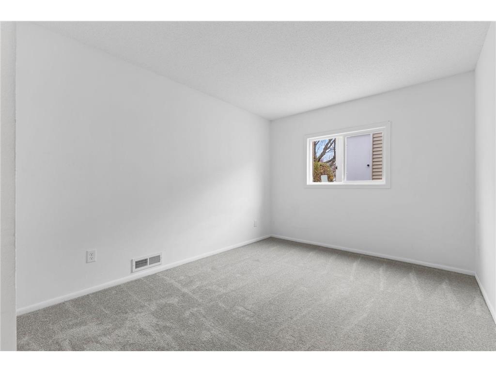10402 Yorktown Lane N Maple Grove MN 55369 7037816 image17