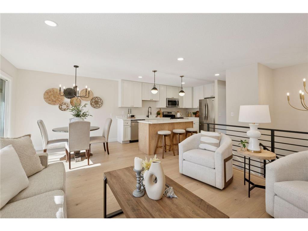 10405 Decatur Avenue S Bloomington MN 55438 6794580 image1