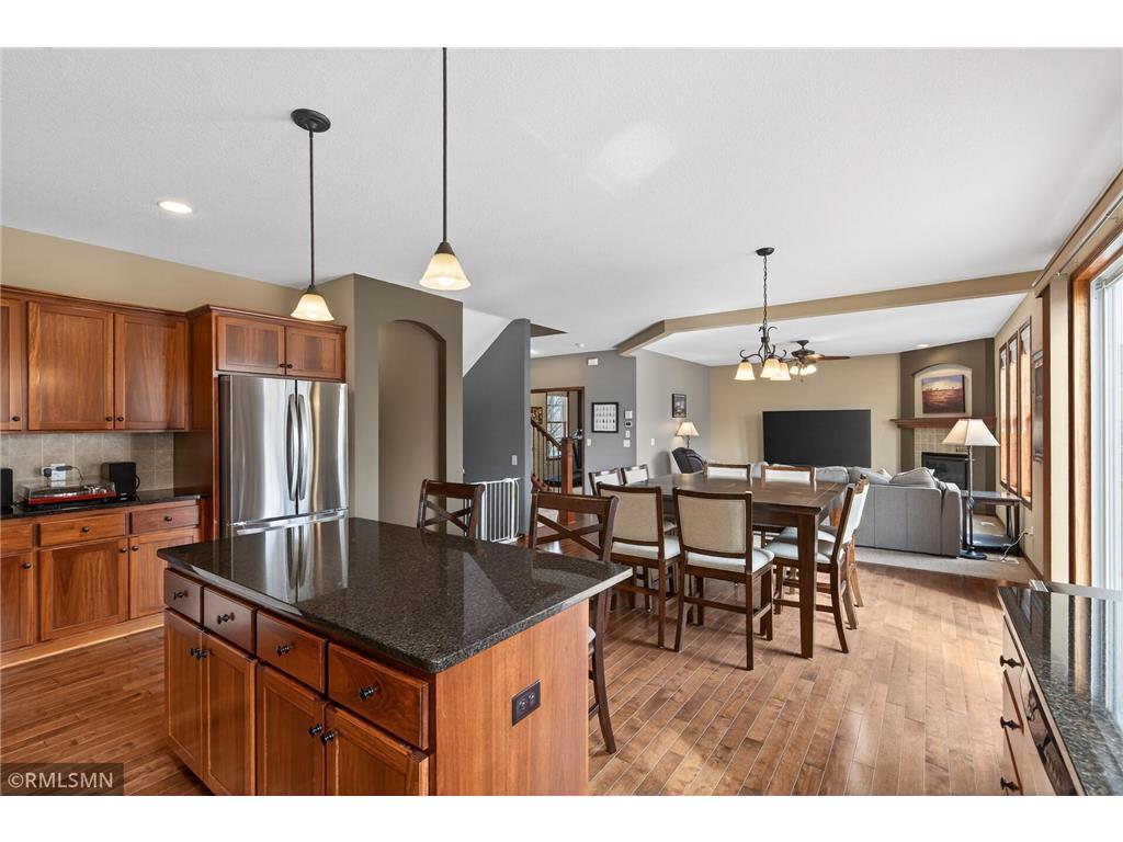 10406 Florida Avenue N Brooklyn Park MN 55445 7048287 image17