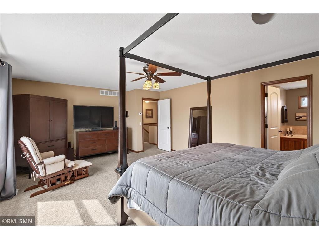 10406 Florida Avenue N Brooklyn Park MN 55445 7048287 image26