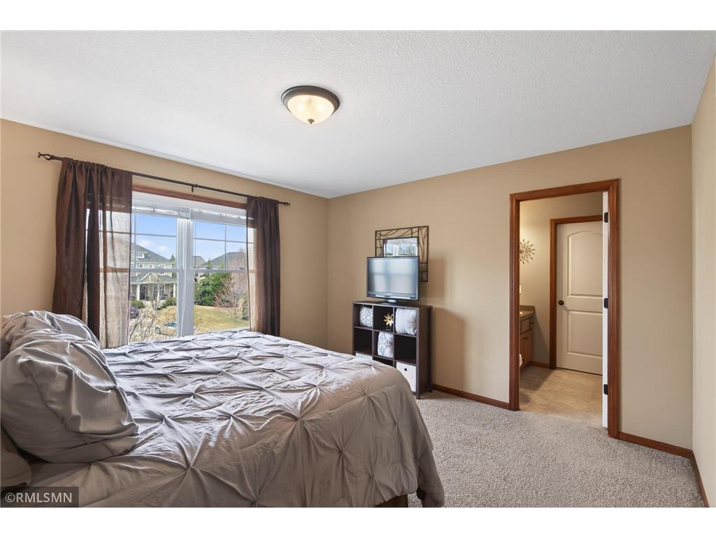 10406 Florida Avenue N Brooklyn Park MN 55445 7048287 image32
