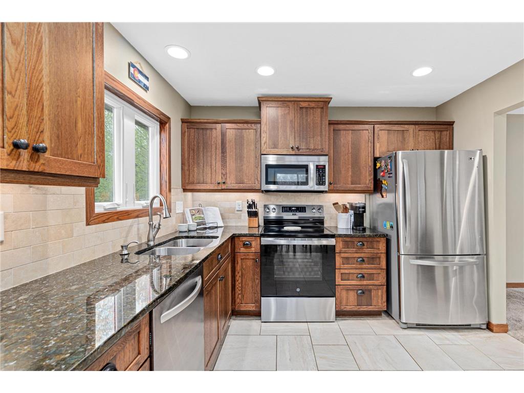 10408 Wyoming Avenue S Bloomington MN 55438 7053376 image10