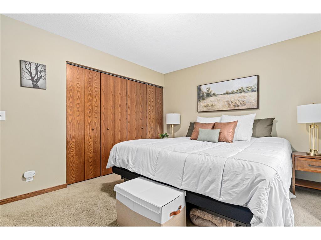 10408 Wyoming Avenue S Bloomington MN 55438 7053376 image17