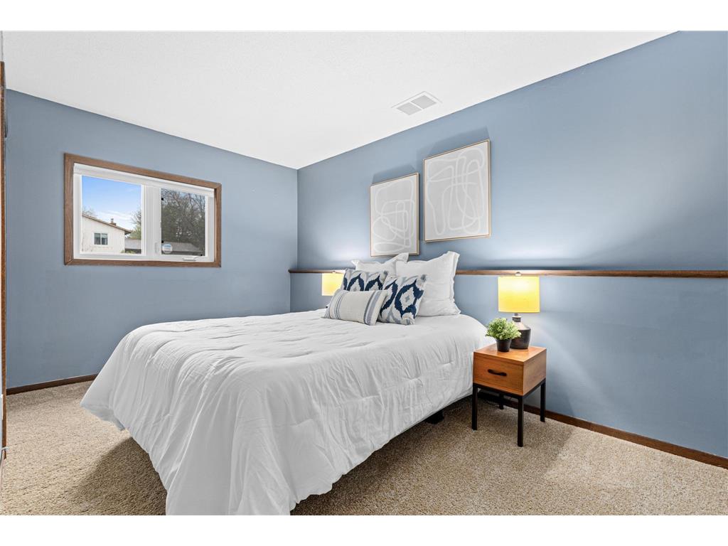 10408 Wyoming Avenue S Bloomington MN 55438 7053376 image22