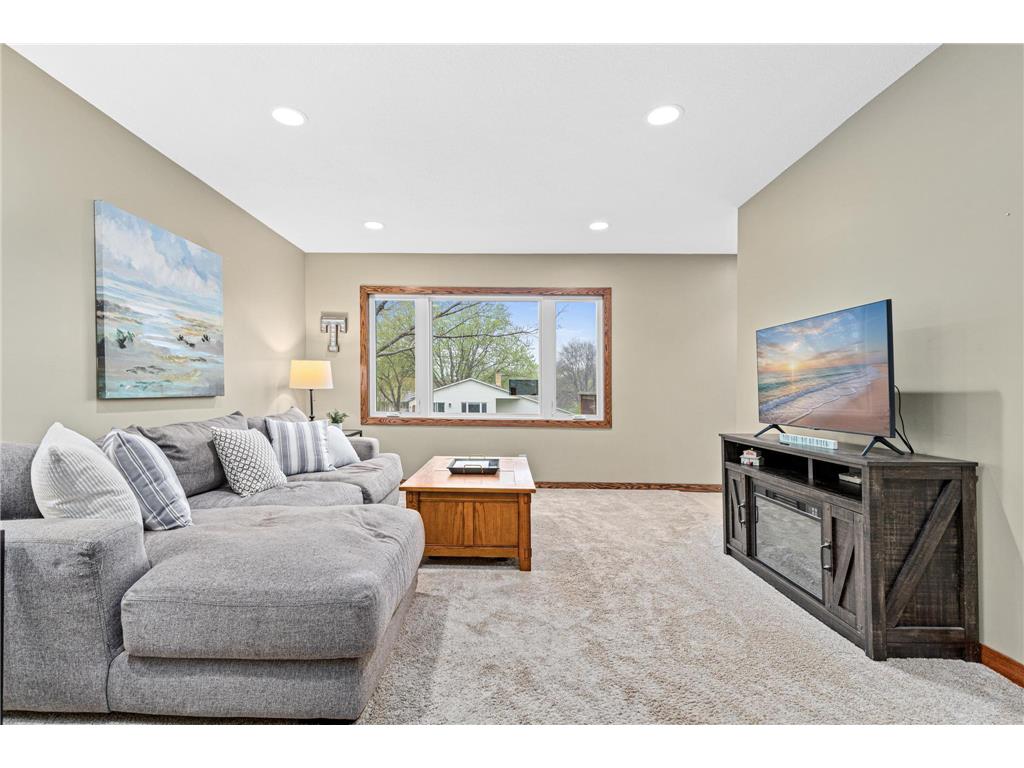 10408 Wyoming Avenue S Bloomington MN 55438 7053376 image7