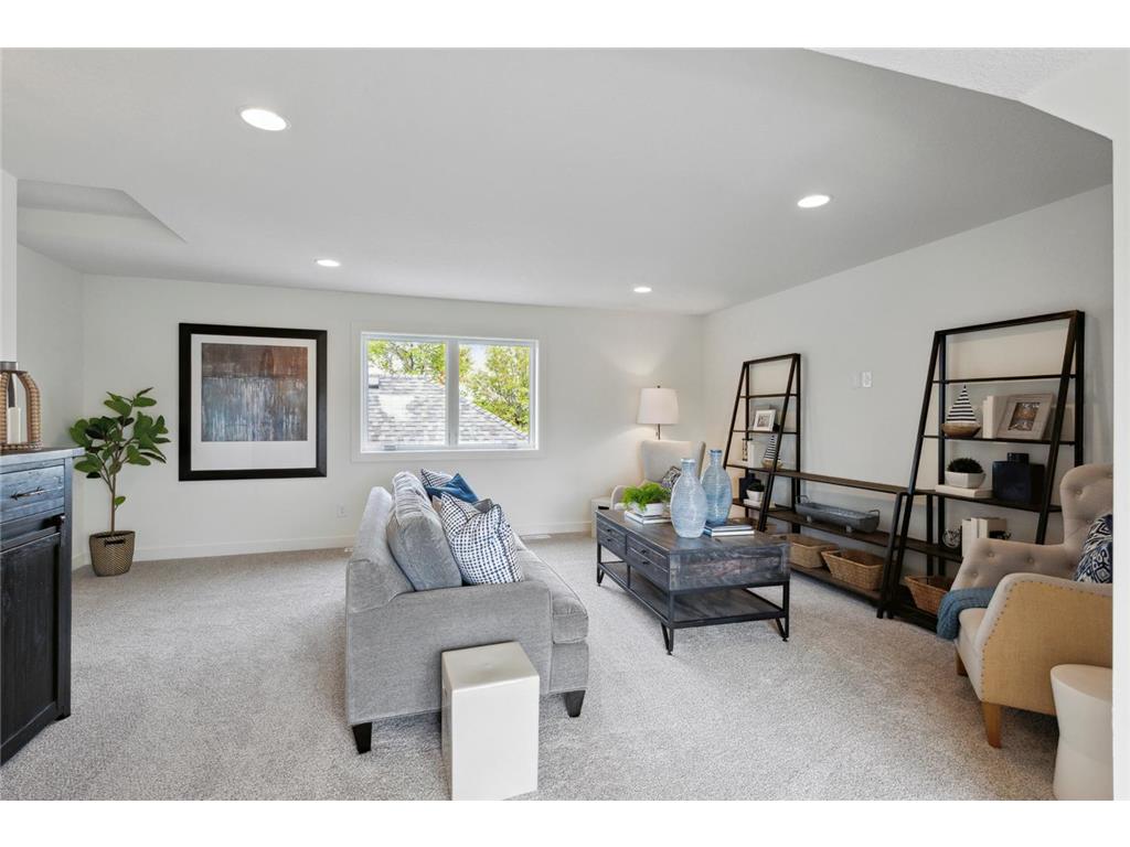 10409 Blackmoor Road Woodbury MN 55129 7049180 image20