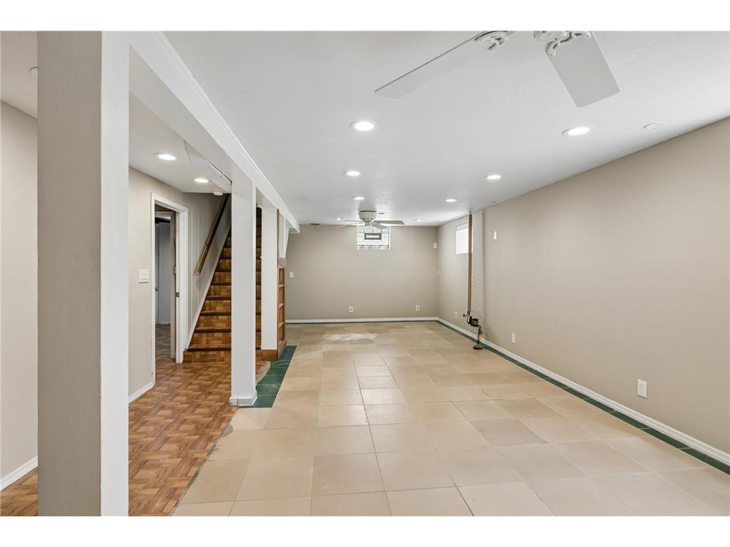 1041 36th Avenue NE Minneapolis MN 55418 7061465 image23