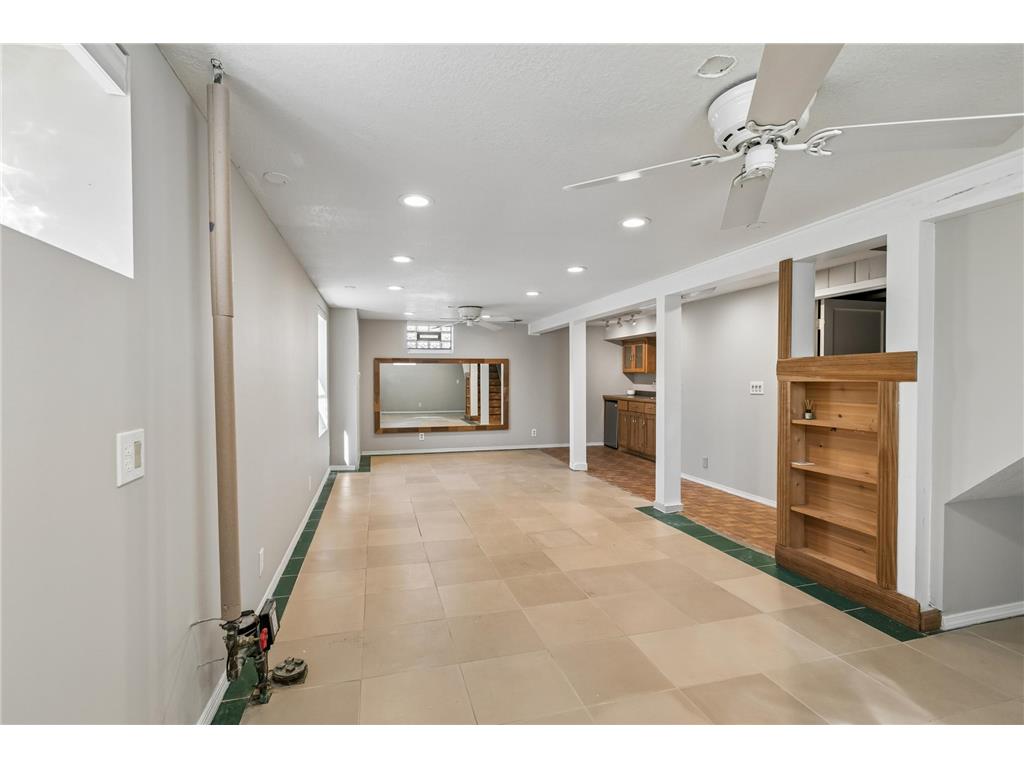 1041 36th Avenue NE Minneapolis MN 55418 7061465 image25