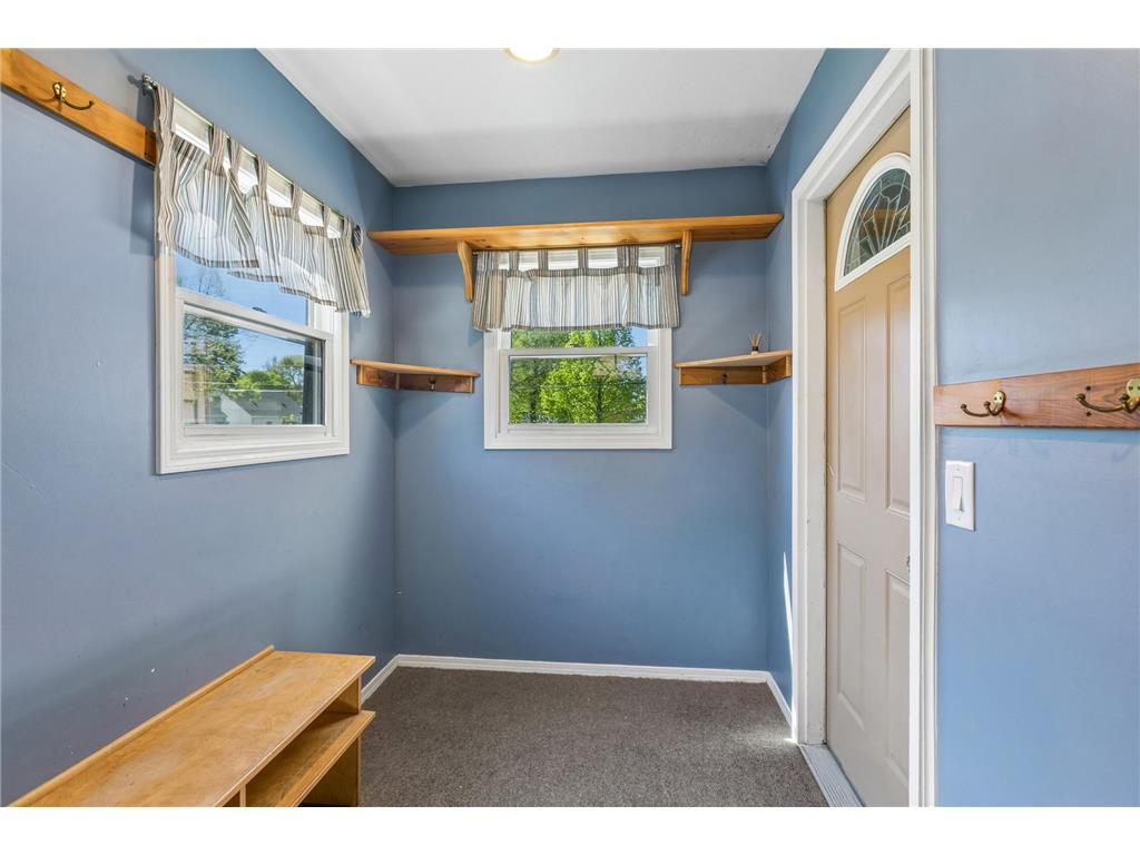 1041 36th Avenue NE Minneapolis MN 55418 7061465 image31