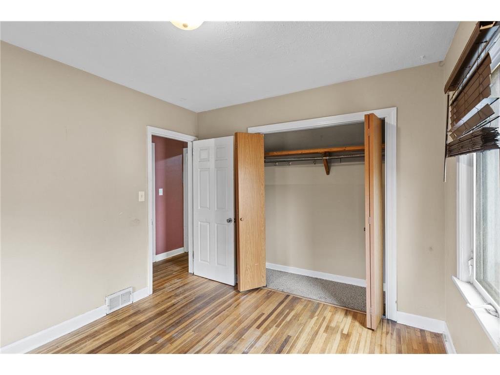 1041 6th Street E Saint Paul MN 55106 7049353 image10