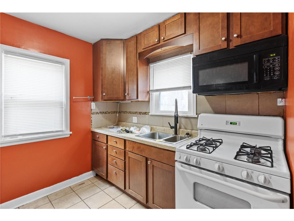 1041 6th Street E Saint Paul MN 55106 7049353 image12