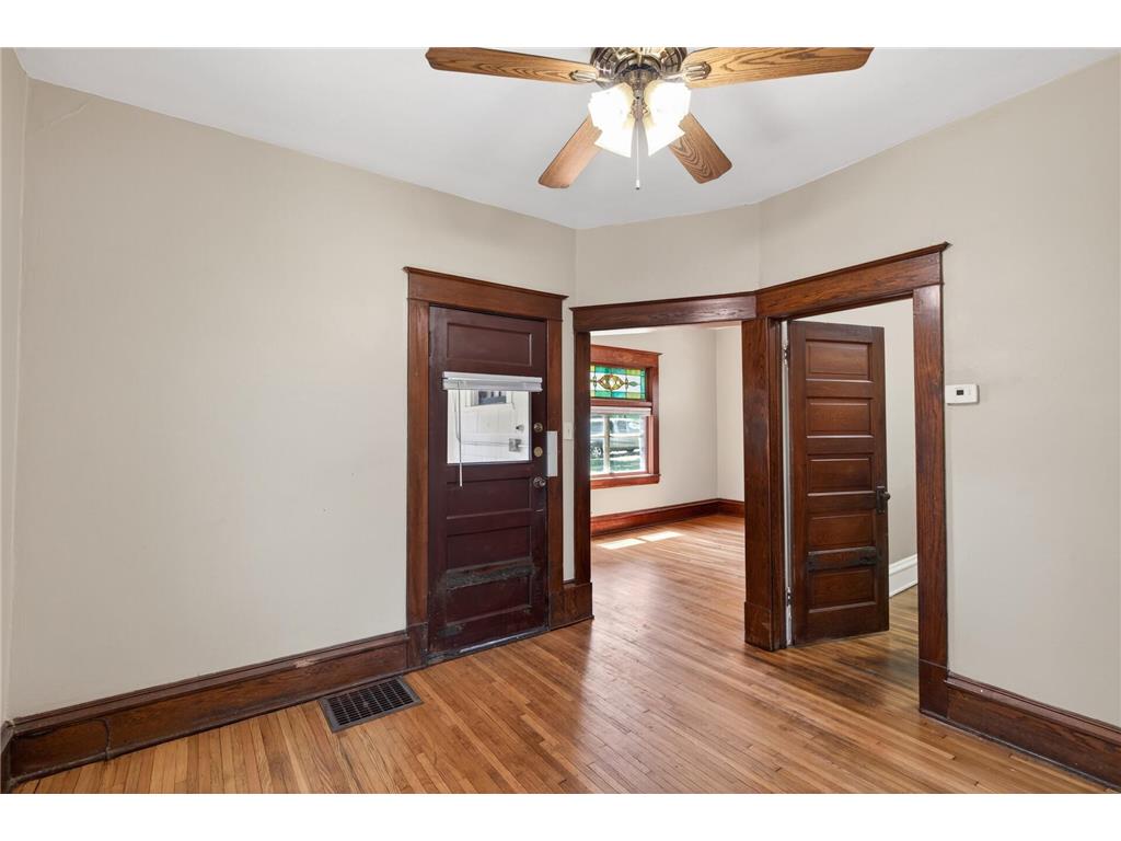 1041 Magnolia Avenue E Saint Paul MN 55106 7080873 image10