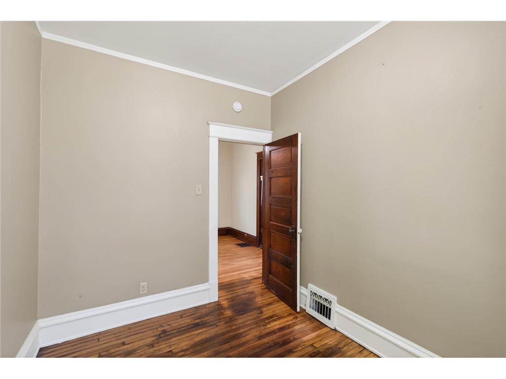 1041 Magnolia Avenue E Saint Paul MN 55106 7080873 image14