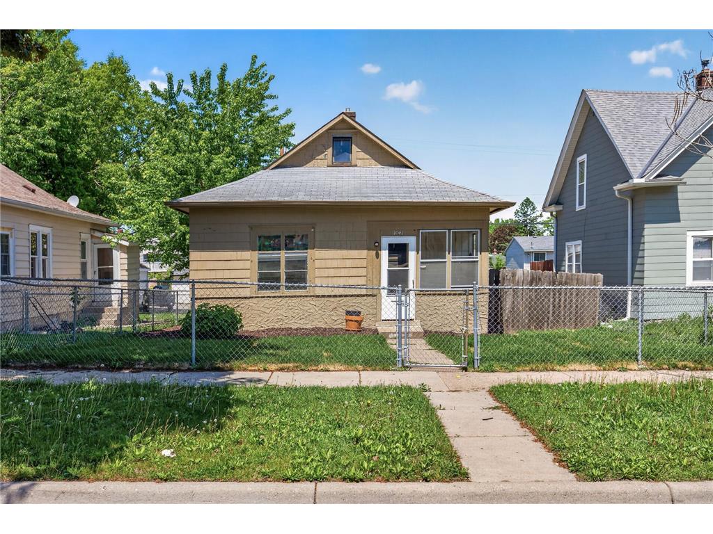 1041 Magnolia Avenue E Saint Paul MN 55106 7080873 image2