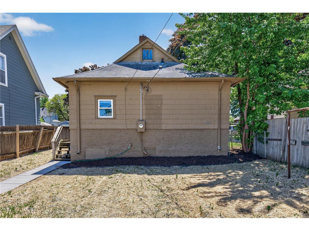 1041 Magnolia Avenue E Saint Paul MN 55106 7080873 image26