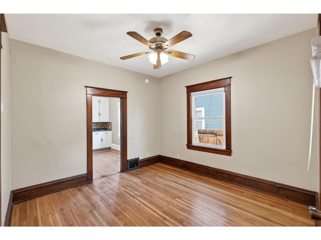1041 Magnolia Avenue E Saint Paul MN 55106 7080873 image9