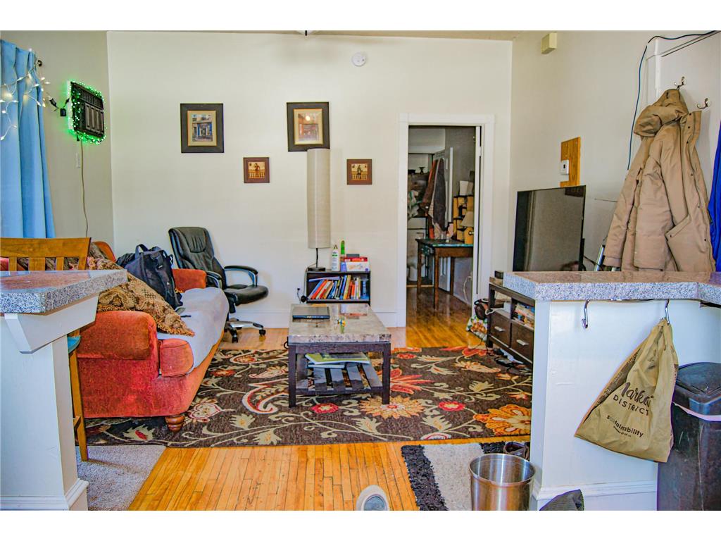 1041 Osceola Avenue Saint Paul MN 55105 7048283 image11