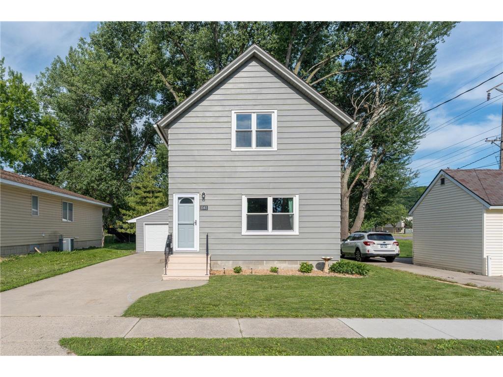 1041 Quincy Street North Mankato MN 56003 7098881 image1