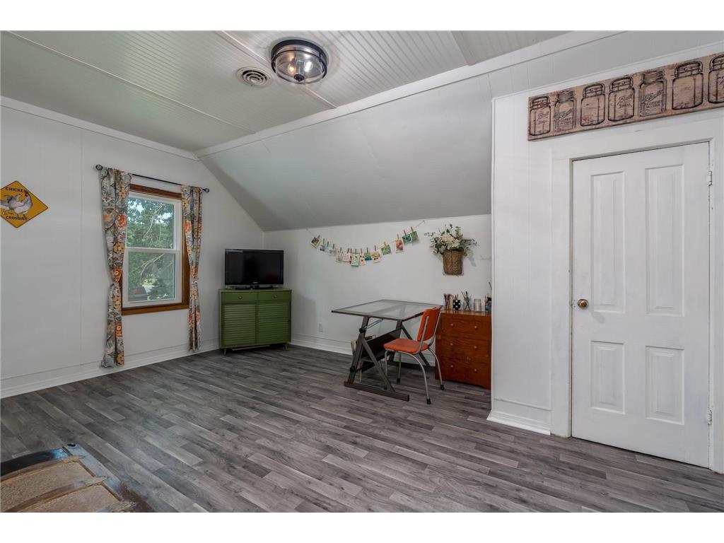 1041 Quincy Street North Mankato MN 56003 7098881 image17