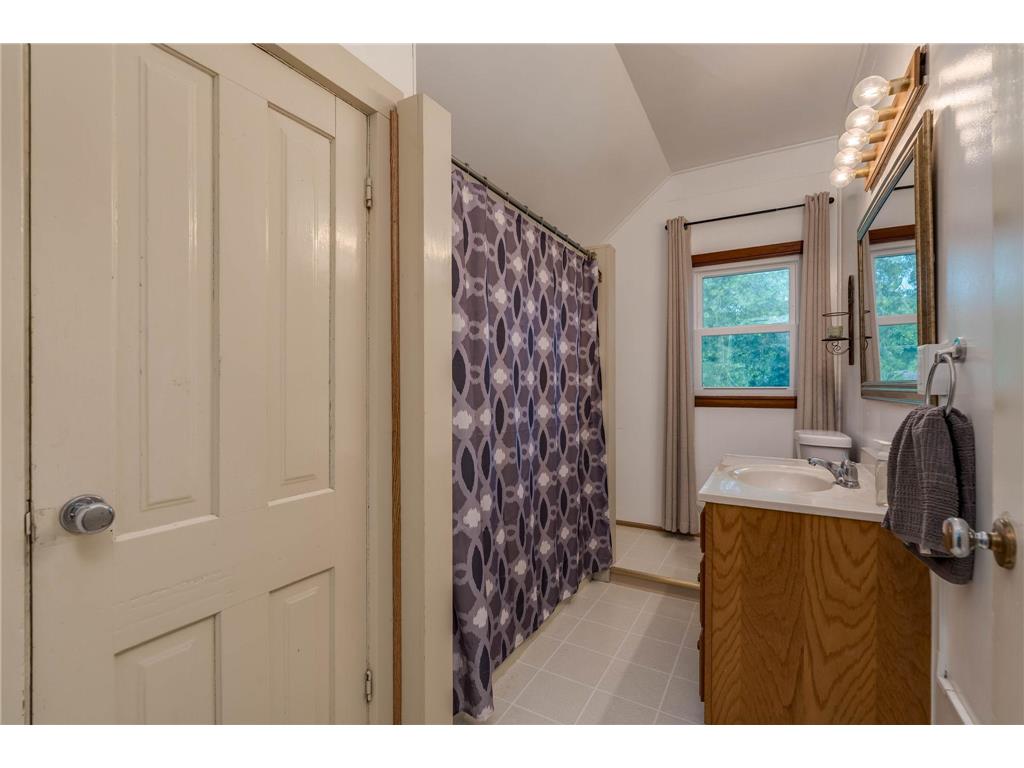1041 Quincy Street North Mankato MN 56003 7098881 image19