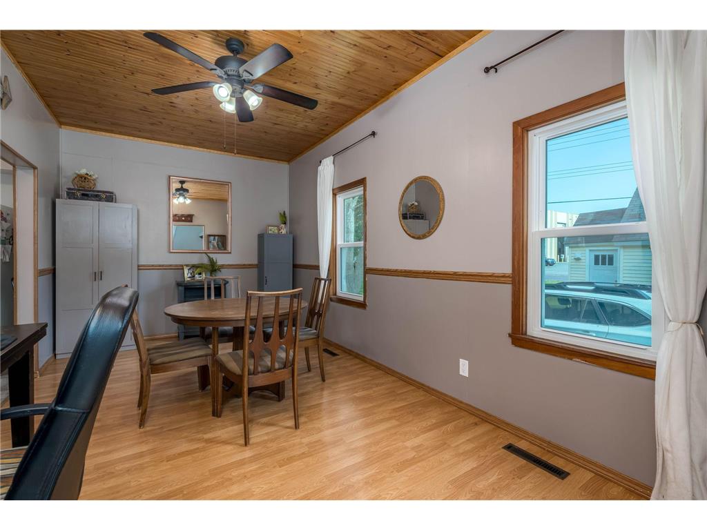 1041 Quincy Street North Mankato MN 56003 7098881 image8