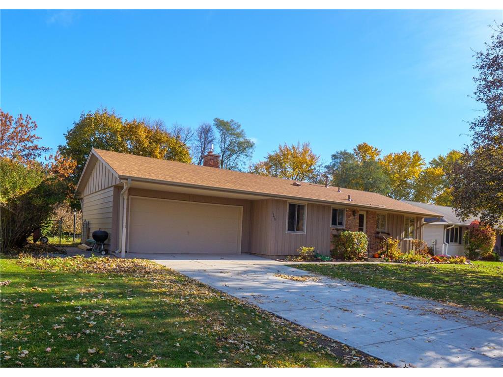 10410 Uplander Street NW, Coon Rapids, MN, 55433 MLS 6302243 Edina